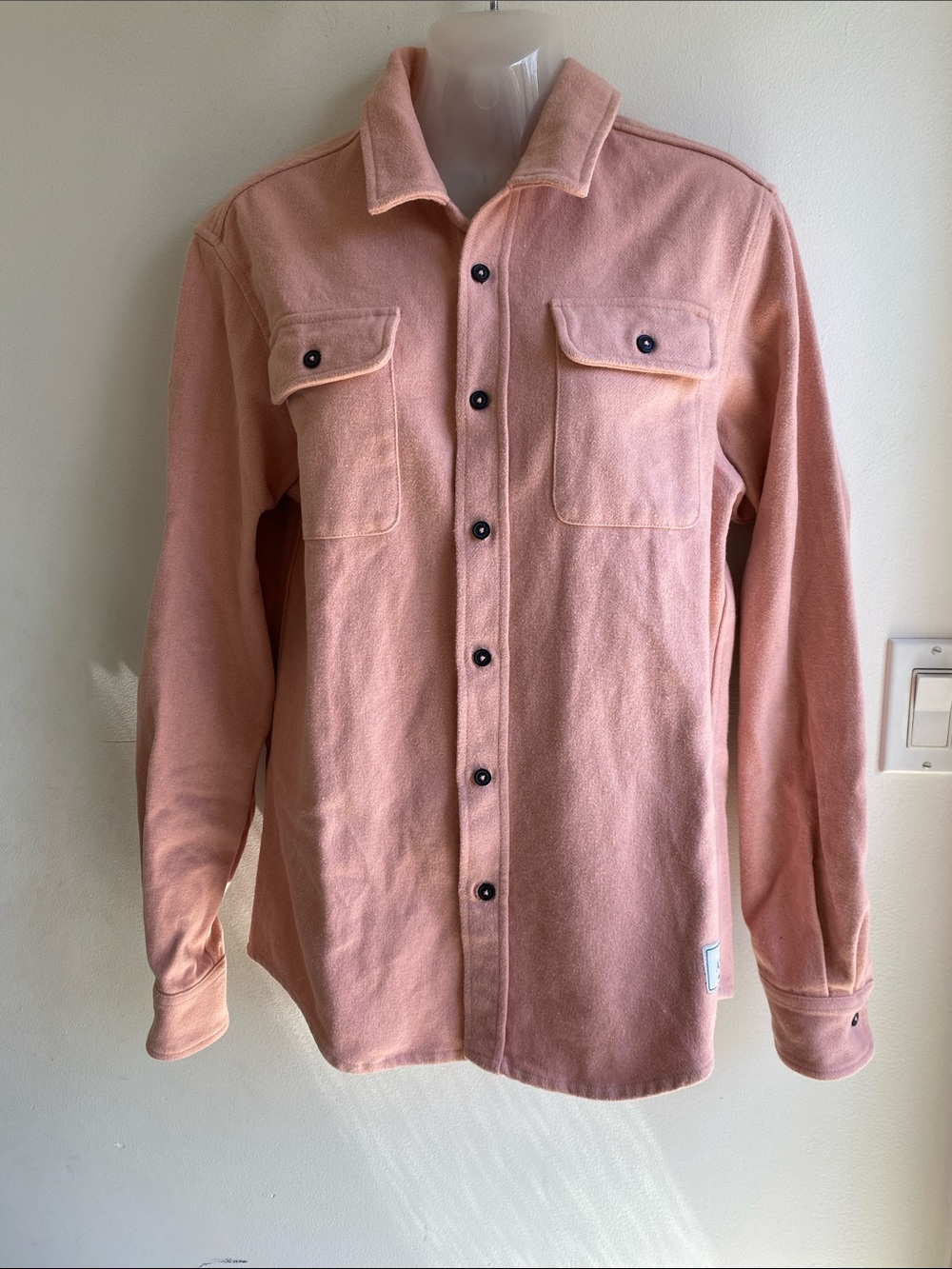 Anian Women's Pink button up